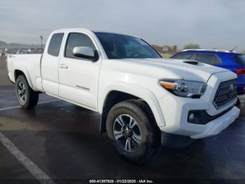  Salvage Toyota Tacoma