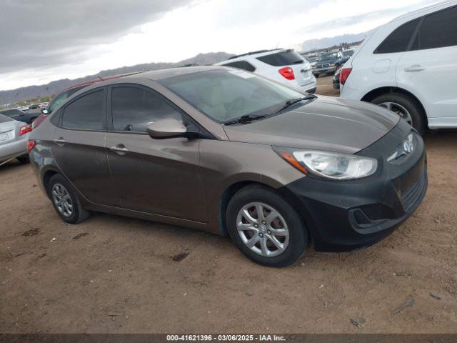  Salvage Hyundai ACCENT