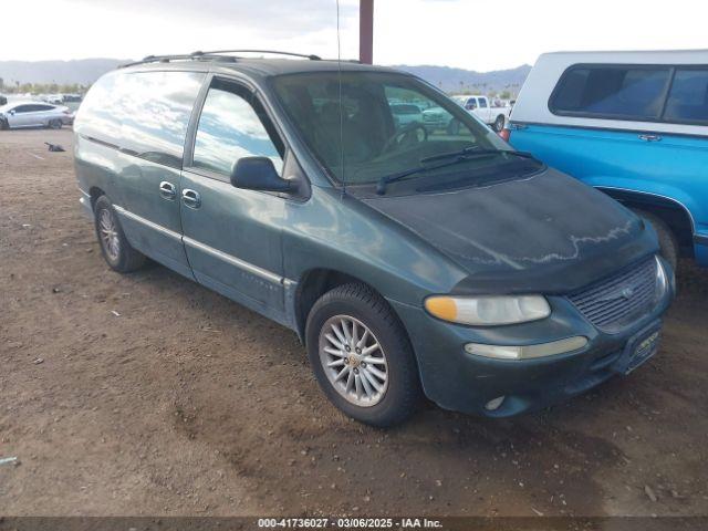  Salvage Chrysler Town & Country