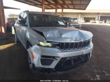  Salvage Jeep Grand Cherokee