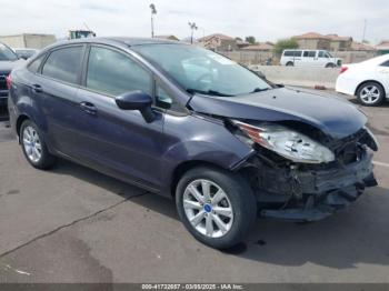  Salvage Ford Fiesta