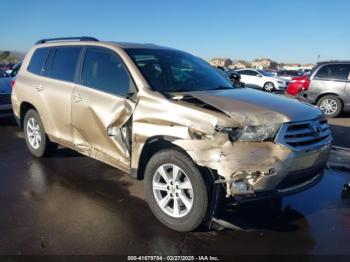  Salvage Toyota Highlander