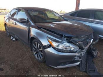  Salvage Nissan Altima