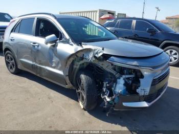  Salvage Kia Niro