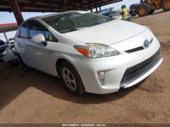  Salvage Toyota Prius