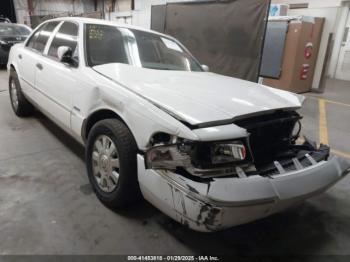  Salvage Mercury Grand Marquis