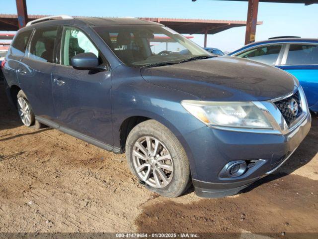  Salvage Nissan Pathfinder