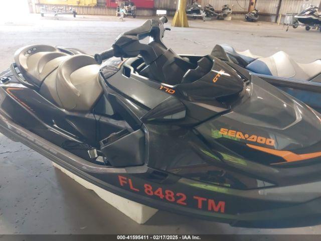  Salvage Sea-Doo Seadoo