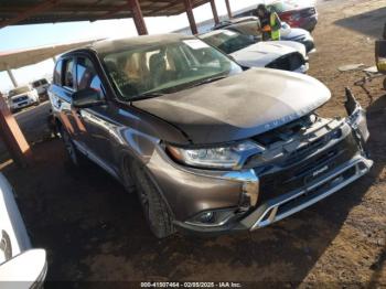  Salvage Mitsubishi Outlander