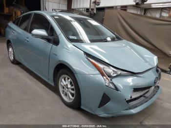  Salvage Toyota Prius