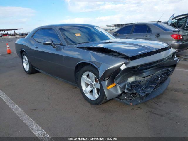  Salvage Dodge Challenger