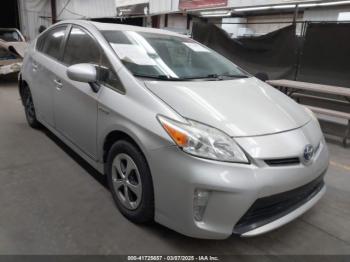  Salvage Toyota Prius