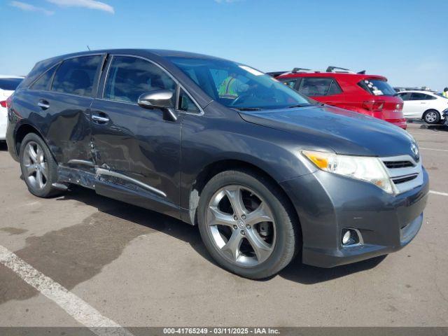  Salvage Toyota Venza