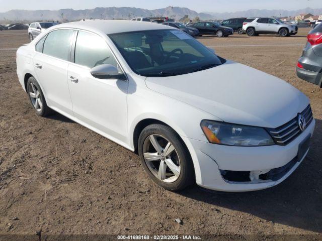  Salvage Volkswagen Passat