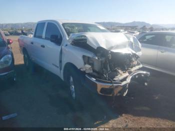  Salvage Nissan Titan