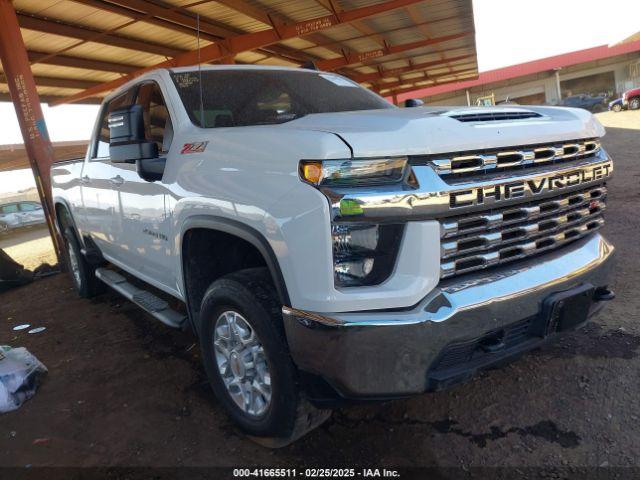  Salvage Chevrolet Silverado 2500