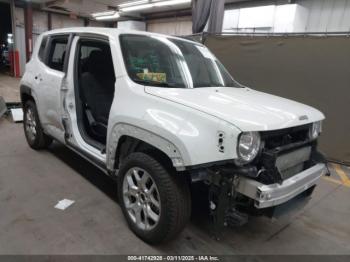  Salvage Jeep Renegade