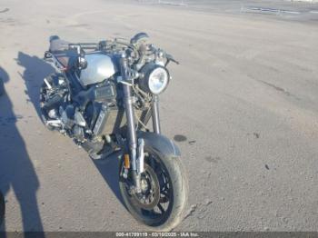  Salvage Yamaha Xsr900