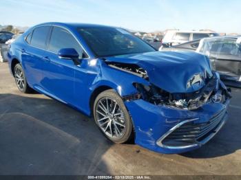  Salvage Toyota Camry