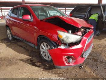  Salvage Mitsubishi Outlander