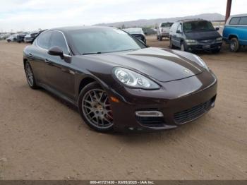  Salvage Porsche Panamera