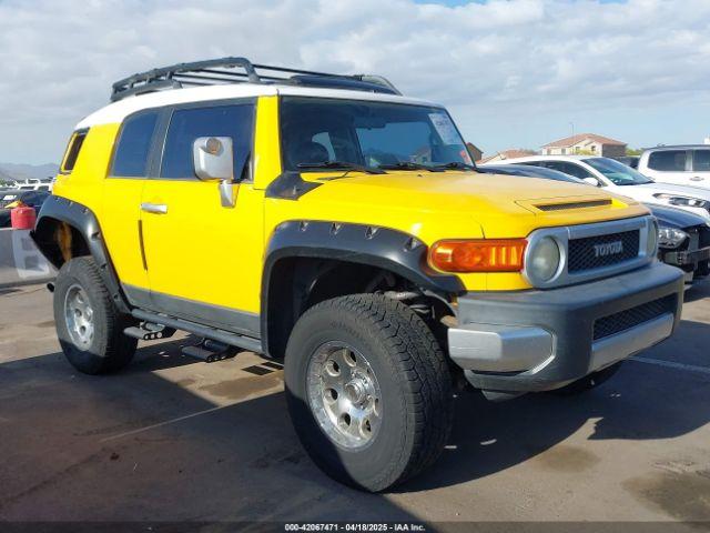  Salvage Toyota FJ Cruiser