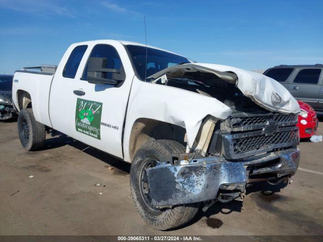  Salvage Chevrolet Silverado 2500