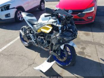  Salvage Yamaha Yzfr3