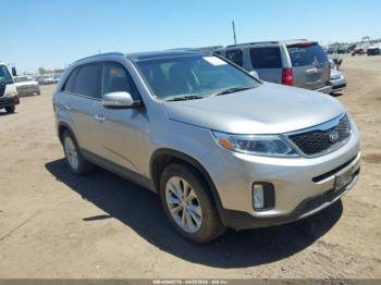  Salvage Kia Sorento