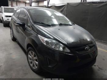  Salvage Ford Fiesta