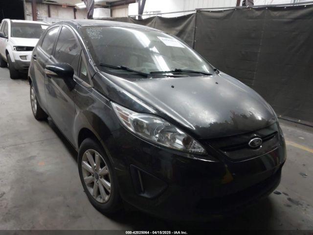  Salvage Ford Fiesta