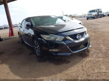  Salvage Nissan Maxima
