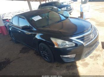  Salvage Nissan Altima