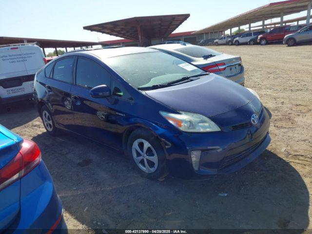  Salvage Toyota Prius