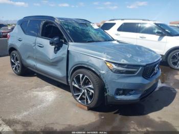  Salvage Volvo XC40