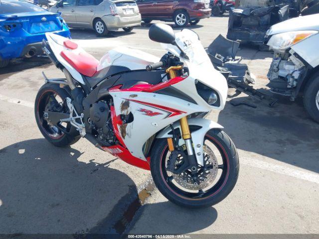  Salvage Yamaha Yzfr1