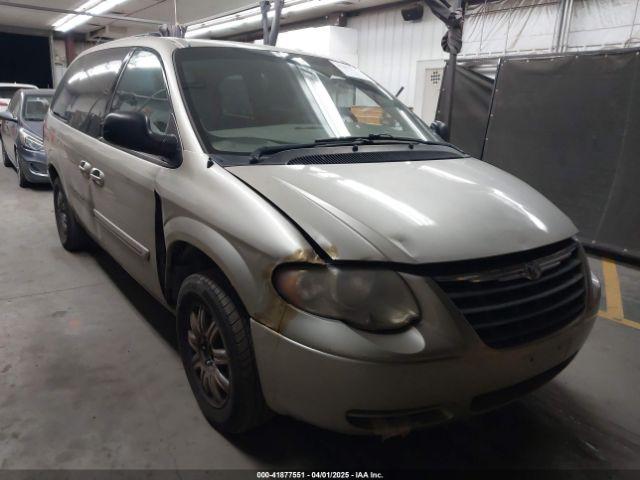  Salvage Chrysler Town & Country