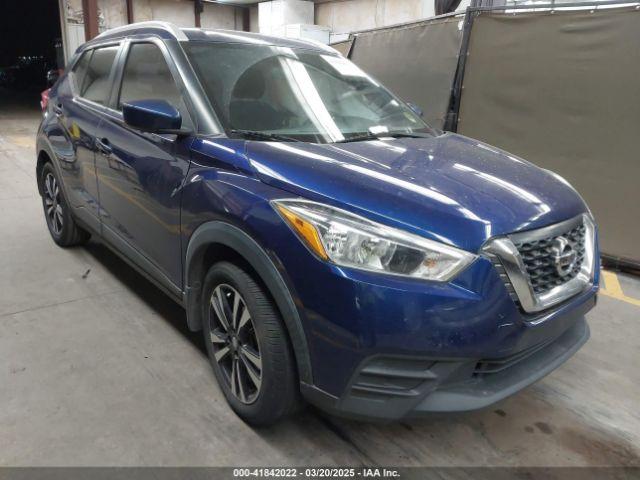  Salvage Nissan Kicks