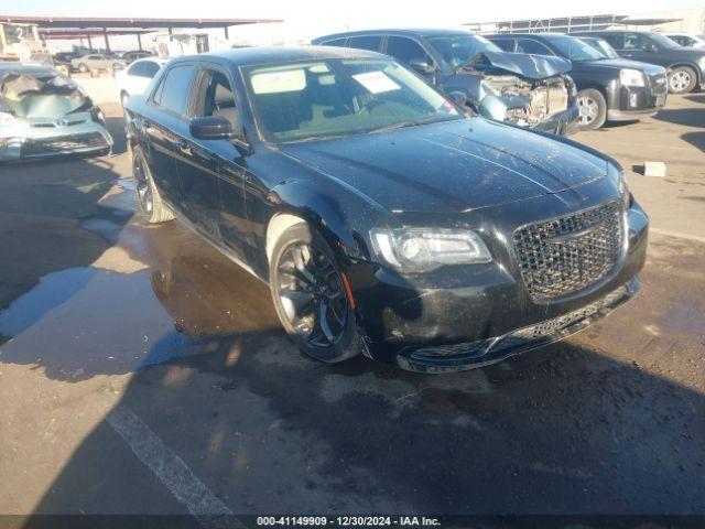  Salvage Chrysler 300
