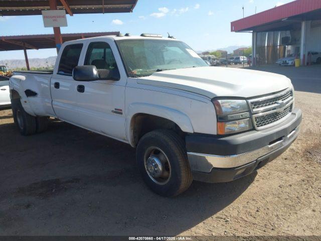  Salvage Chevrolet Silverado 3500