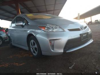  Salvage Toyota Prius