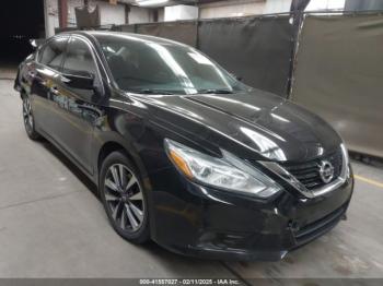  Salvage Nissan Altima
