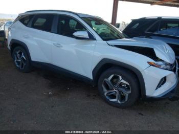  Salvage Hyundai TUCSON
