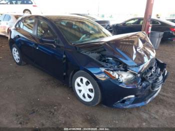  Salvage Mazda Mazda3