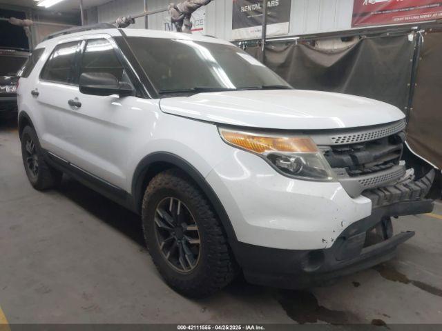  Salvage Ford Explorer