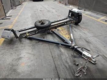  Salvage Towblazer Trailer