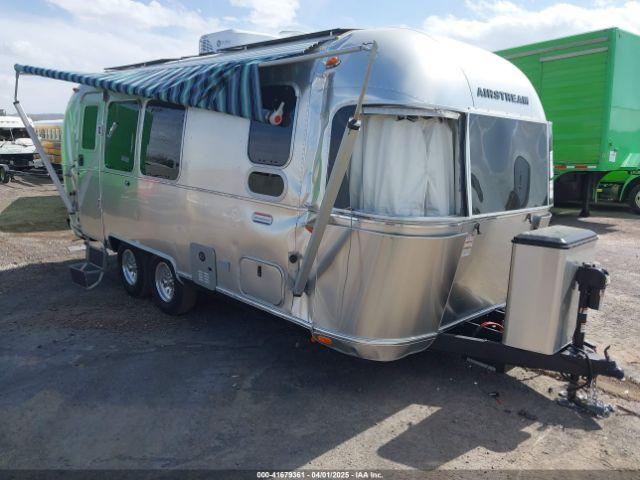  Salvage Airstream International