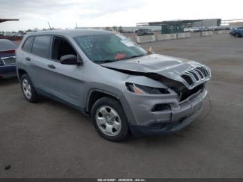  Salvage Jeep Cherokee