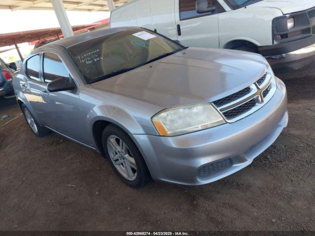  Salvage Dodge Avenger