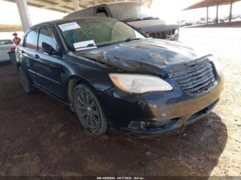  Salvage Chrysler 200